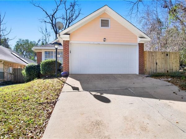 5631 Bentley Lane, Mobile, AL 36609