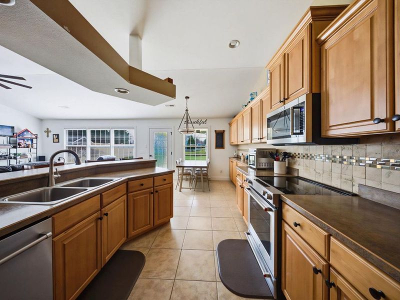 28 Amber Way, Norwalk, OH 44857 Photo 22