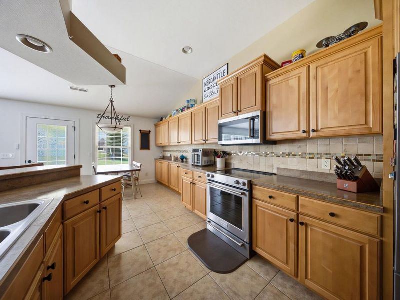 28 Amber Way, Norwalk, OH 44857 Photo 24