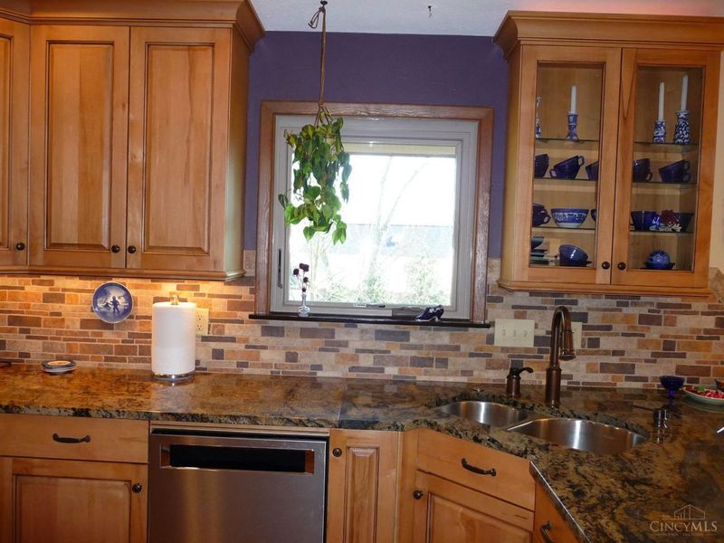 5949 Cleves Warsaw, Delhi Twp, OH 45233 Photo 9