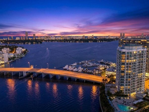 1881 79th St Cswy, Unit 1404, North Bay Village, FL 33141
