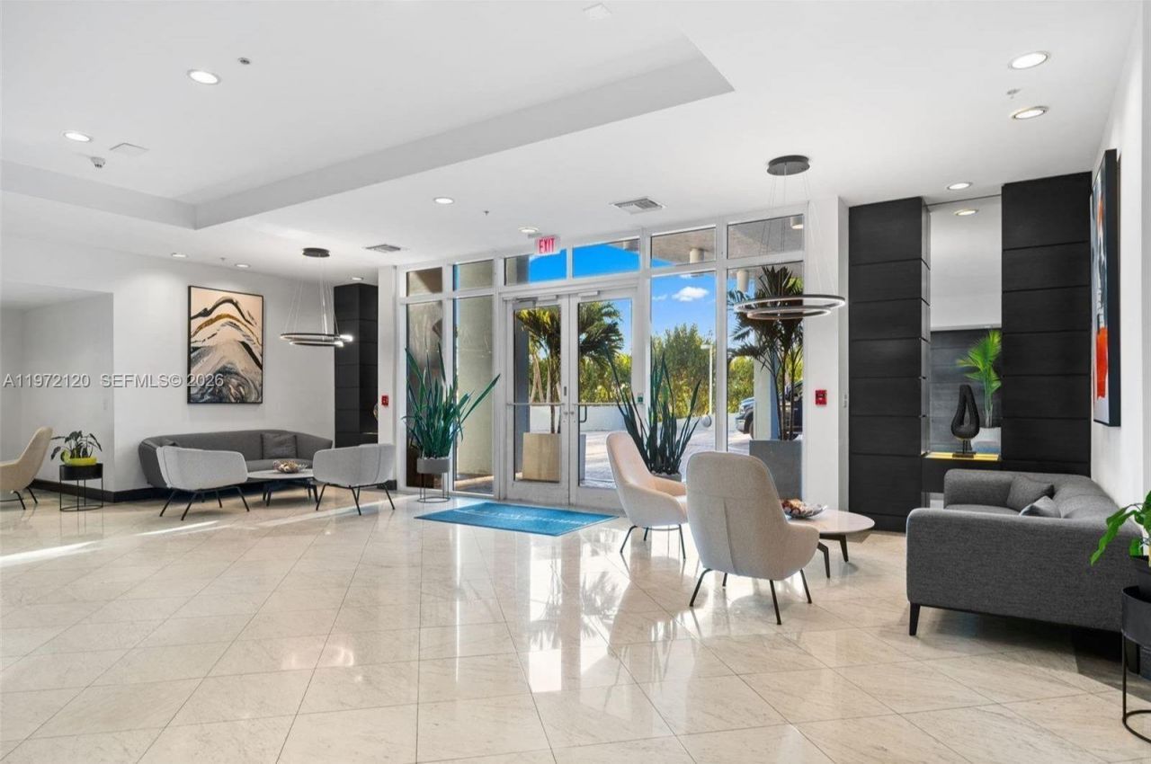 1881 79th St Cswy, Unit 1404, North Bay Village, FL 33141 Photo