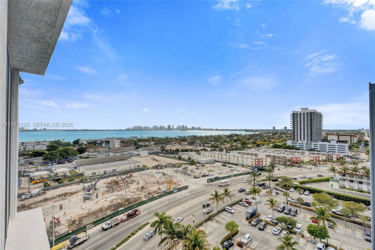 1881 79th St Cswy, Unit 1404, North Bay Village, FL 33141 Photo