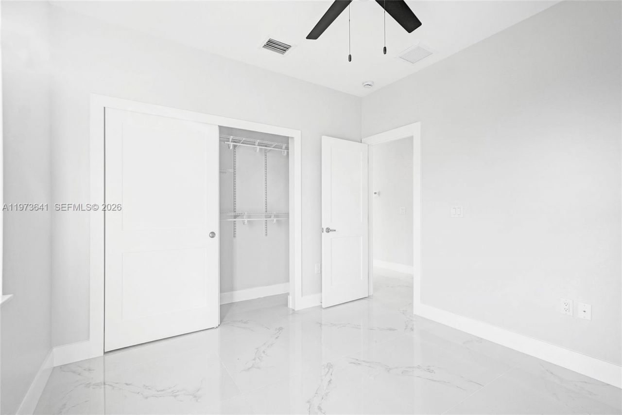 12120 SW 219th St, Unit B, Miami, FL 33170 Photo