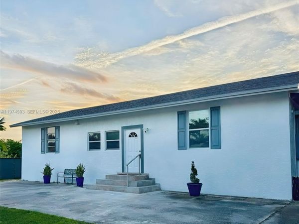 Southwest Ranches, FL 33331