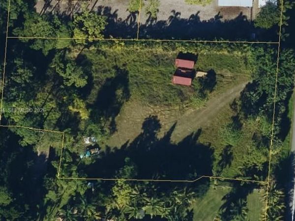 7235 Saddle Rd, Lake Worth, FL 33463