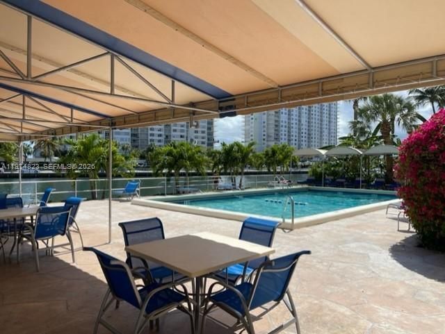 220 Kings Point Dr , Unit 103, Sunny Isles Beach, FL 33160 Photo