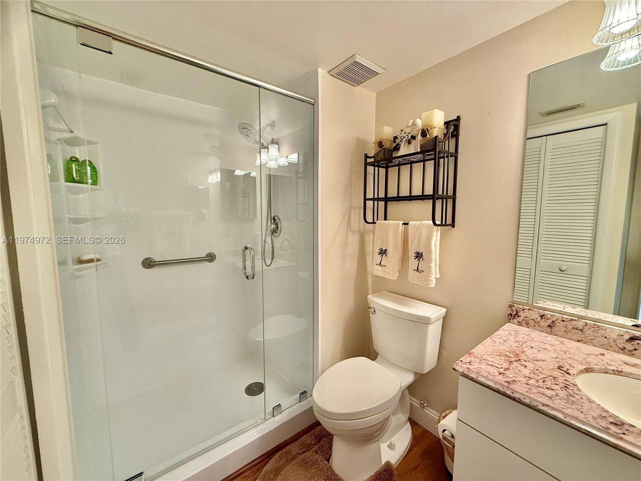 318 Lakeview Dr , Unit 203, Weston, FL 33326 Photo