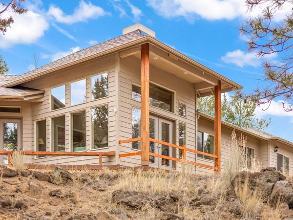 61082 Ferguson Court, Bend, OR 97702