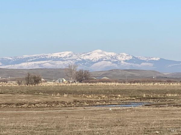 1691 Crane Creek Rd, Midvale, ID 83645