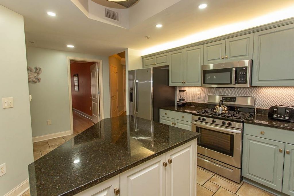 100 North Beach Blvd.  Photo 13