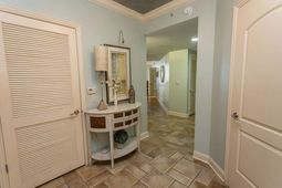 100 North Beach Blvd.  photo 4