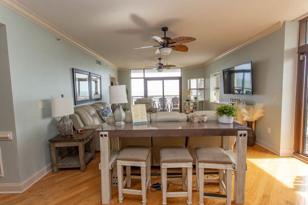 100 North Beach Blvd.  Photo 25