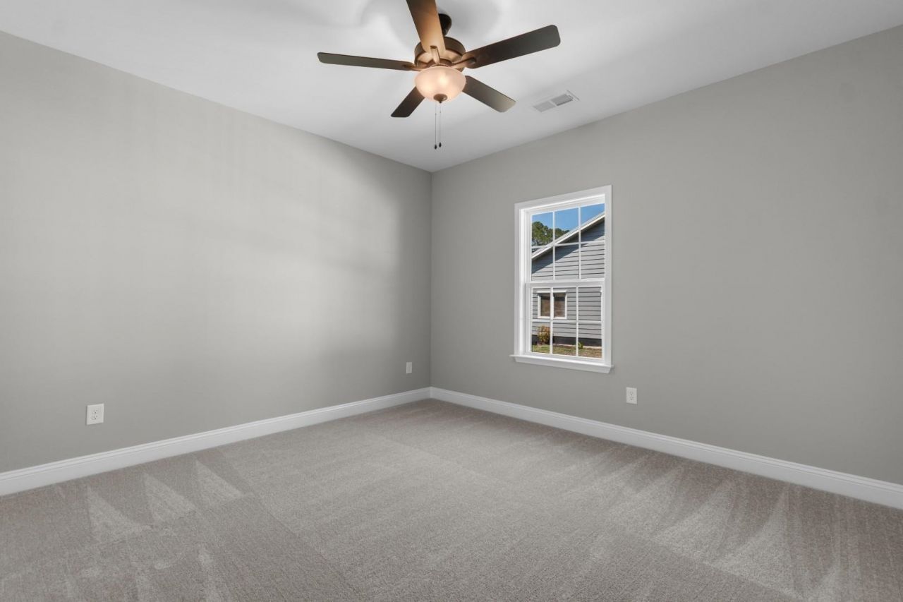 2281 Seaford Dr. Photo 25