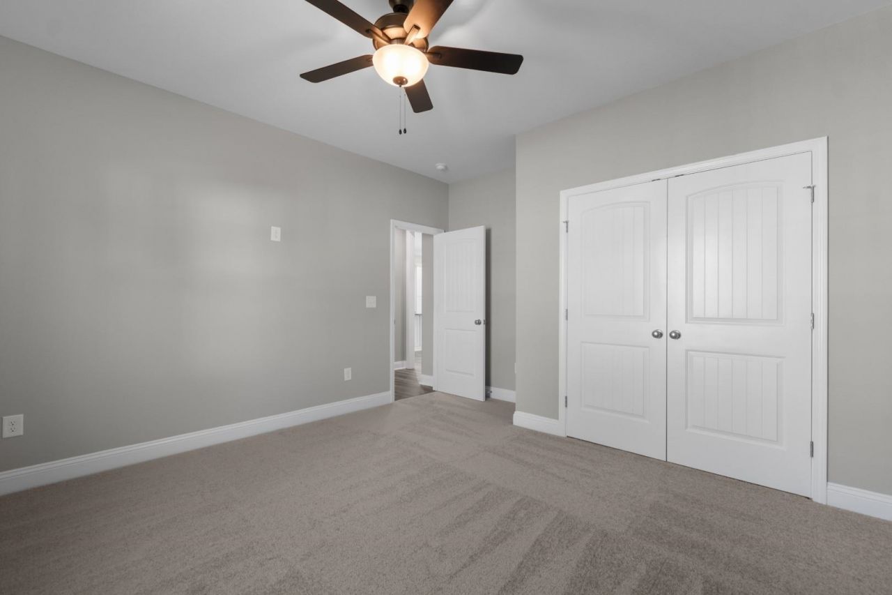 2281 Seaford Dr. Photo 26