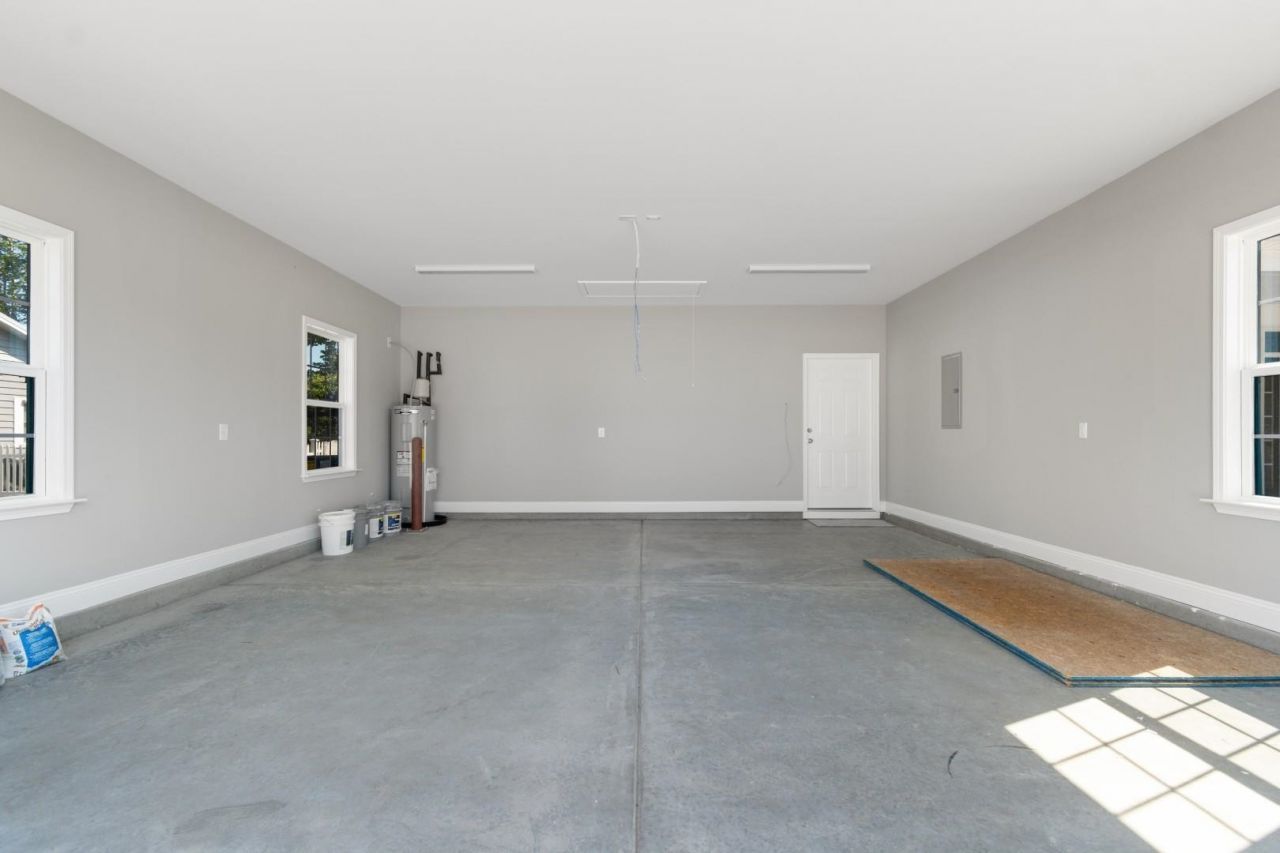 2281 Seaford Dr. Photo 28