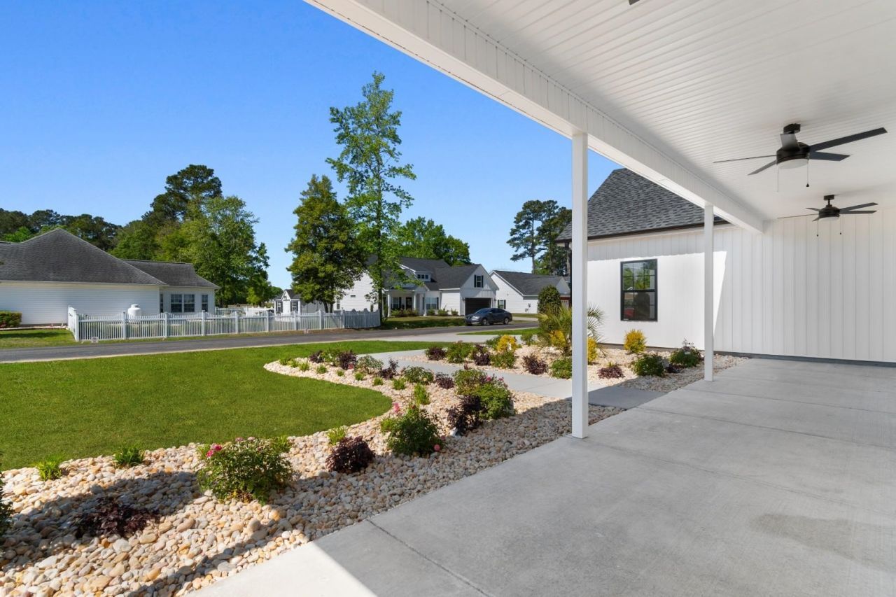 2281 Seaford Dr. Photo 29