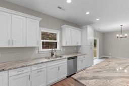 2281 Seaford Dr.  photo 4