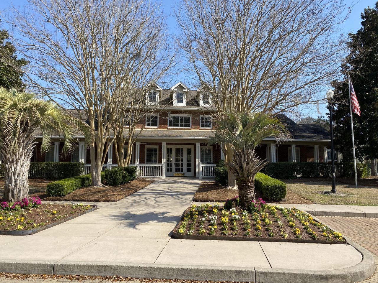 1600 Long Grove Drive Photo 15