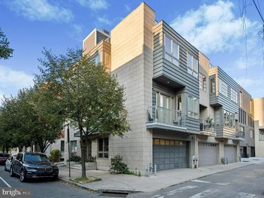 707 S 15TH STREET, PHILADELPHIA, PA 19146