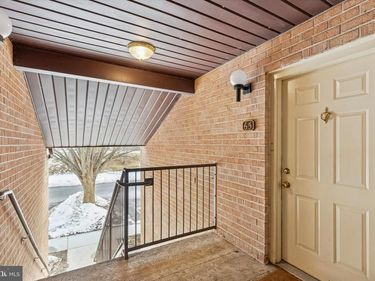 65 LE FORGE COURT, Unit 65, CHESTERBROOK, PA 19087