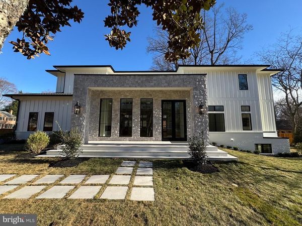 6116 EASTVIEW STREET , BETHESDA, MD 20817