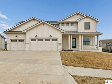7123 N 172nd Street, Bennington, NE 68007