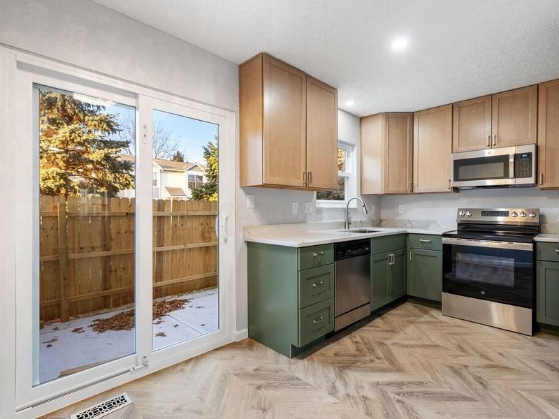 7902 Woodhouse Lane, Unit 47B, Columbus, OH 43085 Photo 8