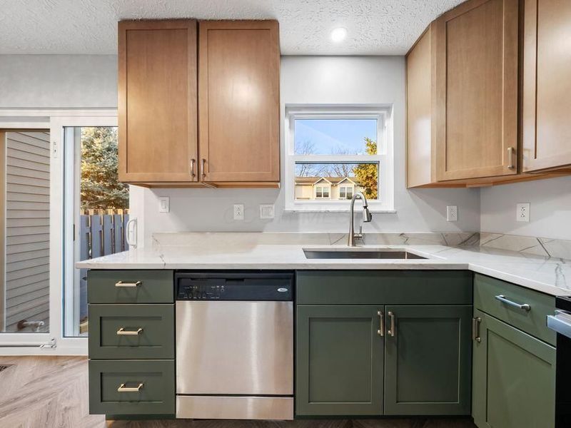 7902 Woodhouse Lane, Unit 47B, Columbus, OH 43085 Photo 9