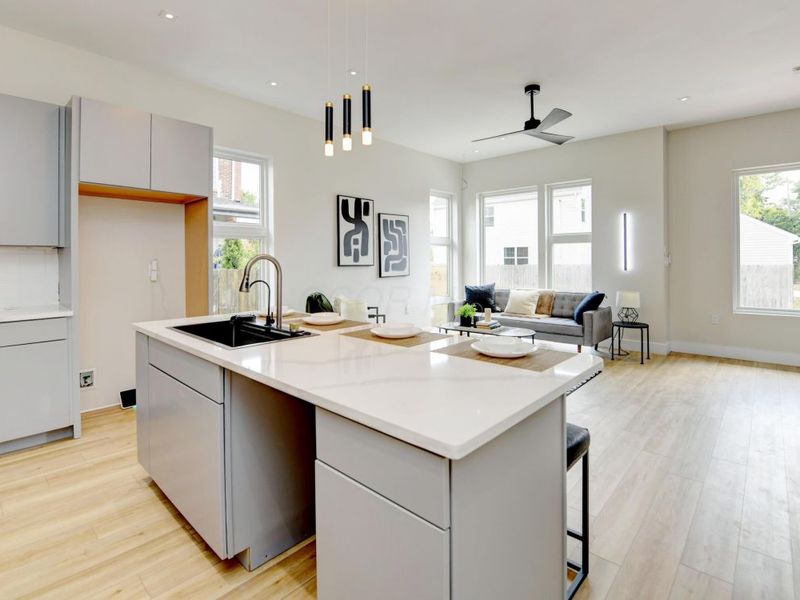 1042 Mcallister Avenue , Unit 44, Columbus, OH 43205 Photo 13