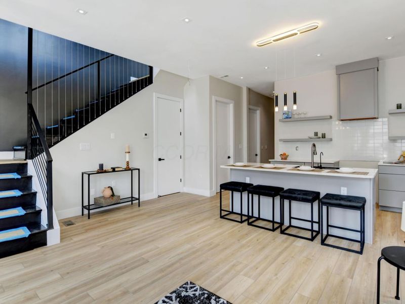 1042 Mcallister Avenue , Unit 44, Columbus, OH 43205 Photo 5