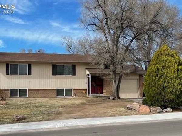 5020 Alturas Drive, Colorado Springs, CO 80911