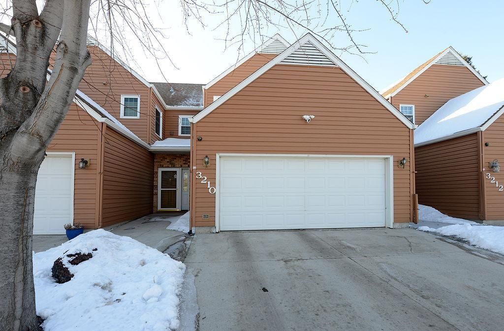 3210 15th Avenue S, Fargo, ND 58103 Main Photo