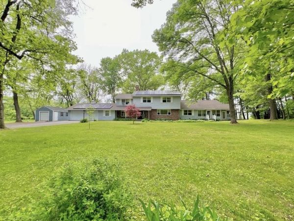 89 Butler Avenue, Hinsdale, NH 03451