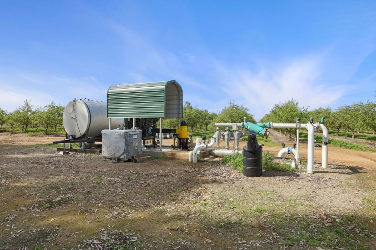 4506 S Ispen, Le Grand, CA 95333 Photo