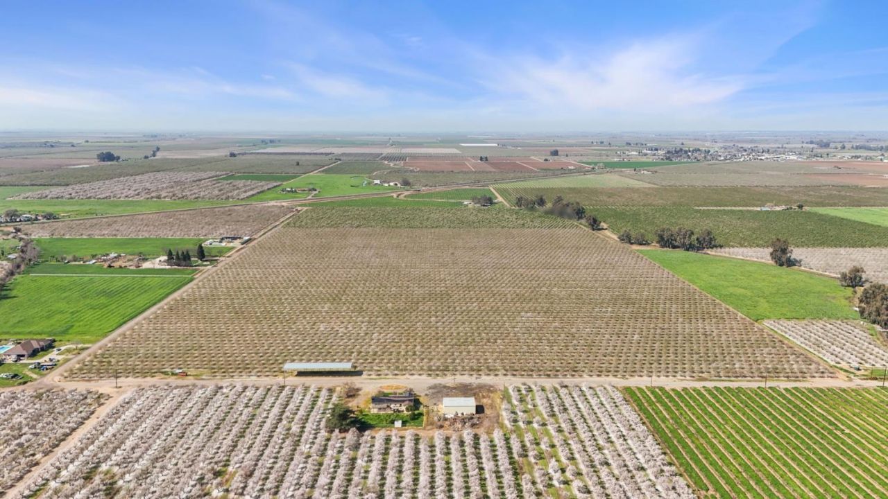 4506 S Ispen, Le Grand, CA 95333 Photo