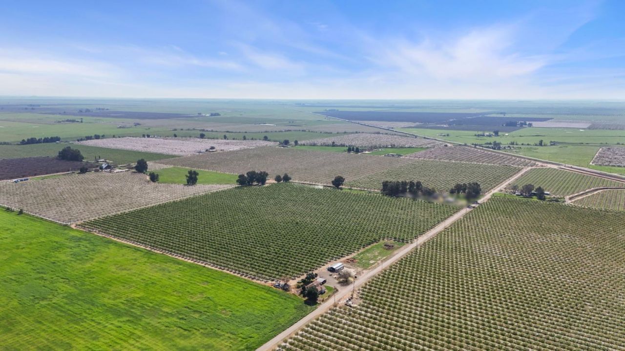 4506 S Ispen, Le Grand, CA 95333 Photo