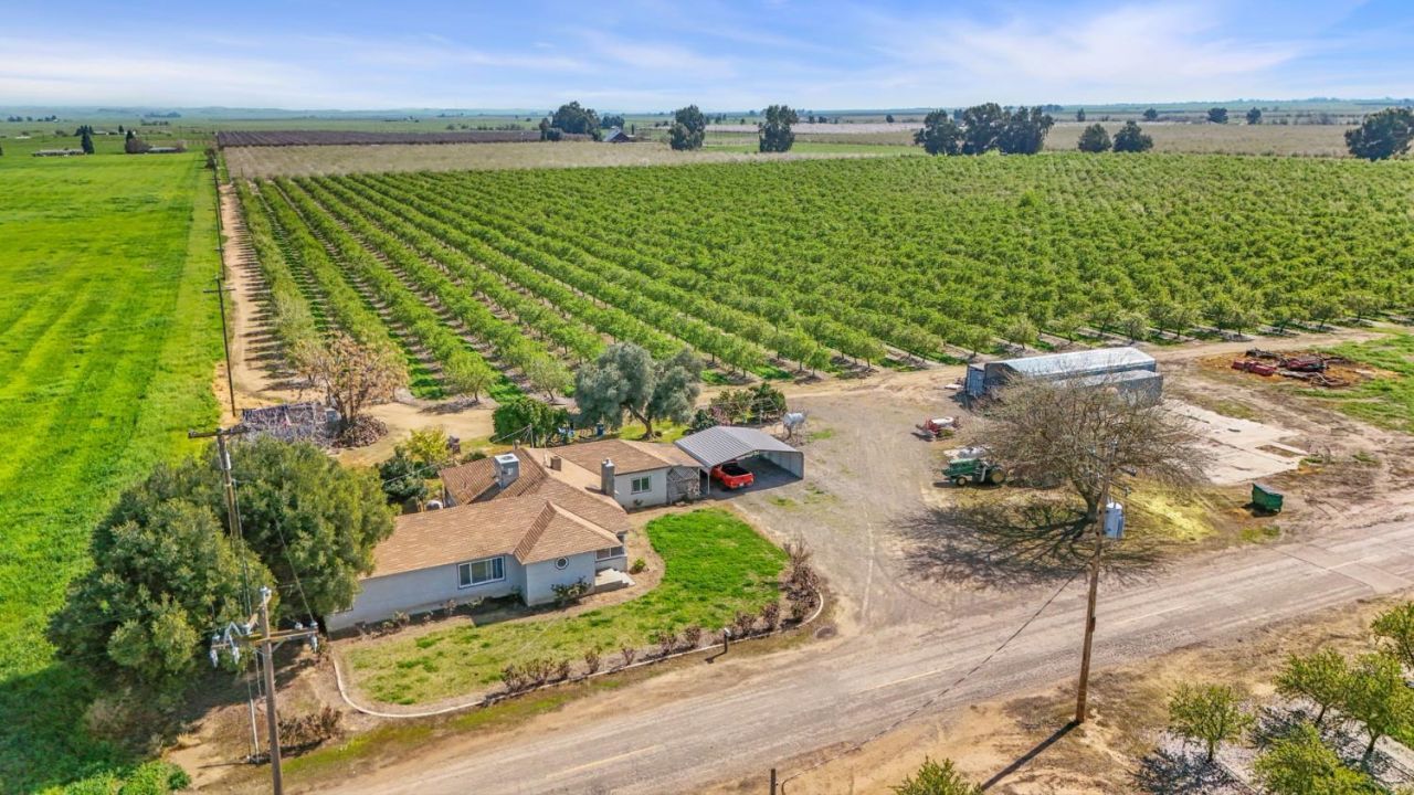 4506 S Ispen, Le Grand, CA 95333 Photo