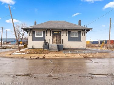 10500 Southern Street , Dearborn, MI 48126