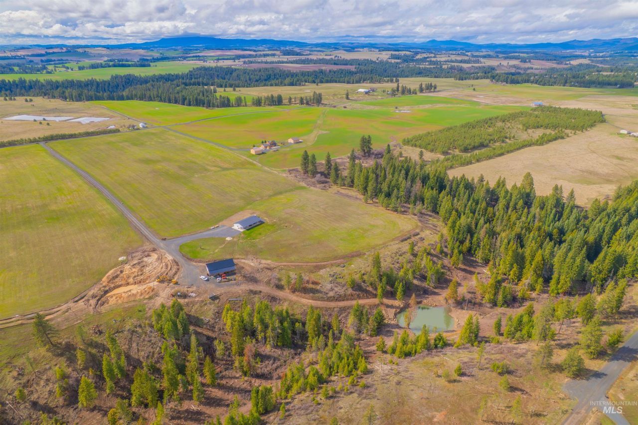 1400 Texas Ridge Rd, Deary, ID 83823 Main Photo