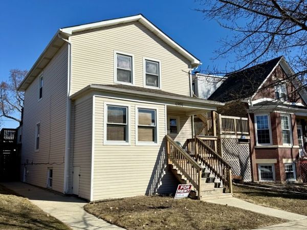 4954 W Cullom Avenue , Unit 2, Chicago, IL 60641