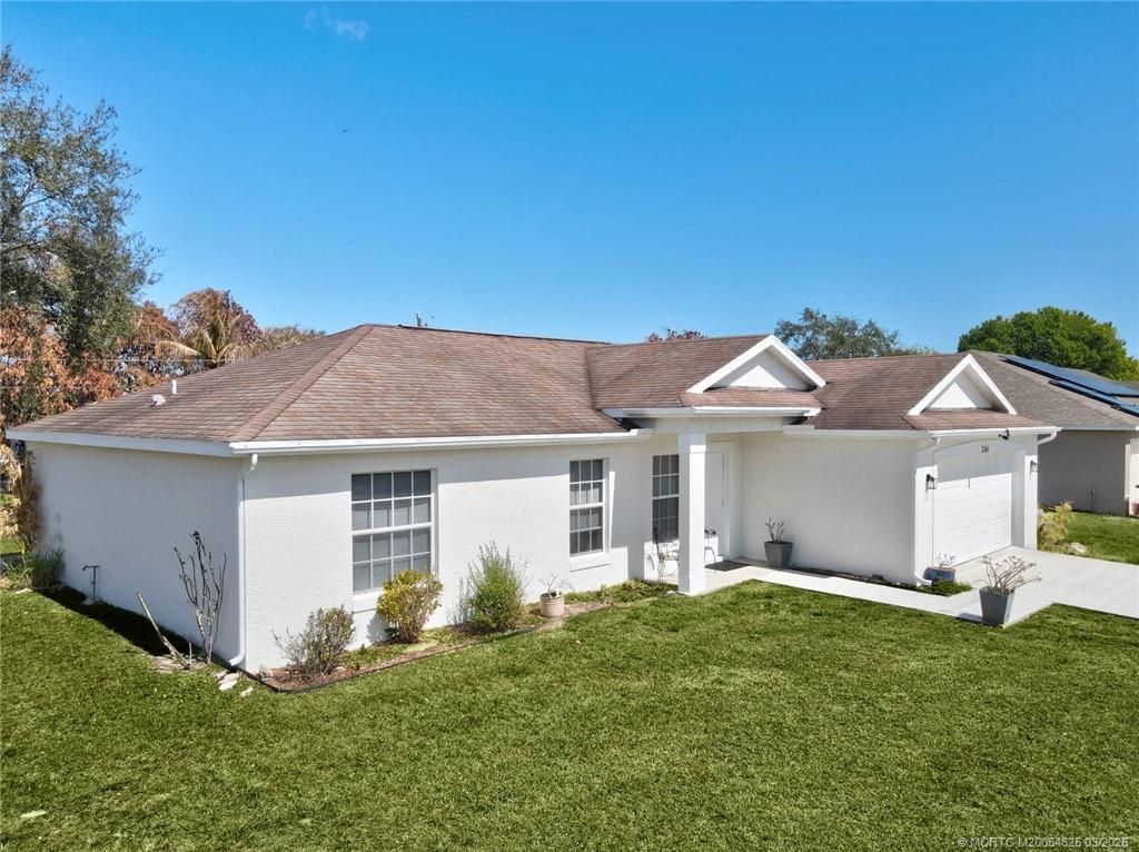 2361 SE Mariposa Avenue, Port Saint Lucie, FL 34952 Photo