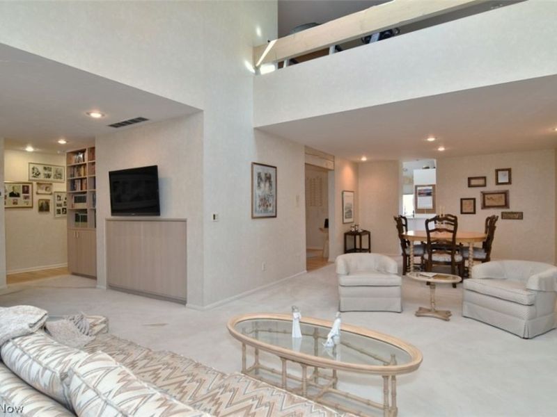 25844 Fairmount Boulevard , Beachwood, OH 44122 Photo 16