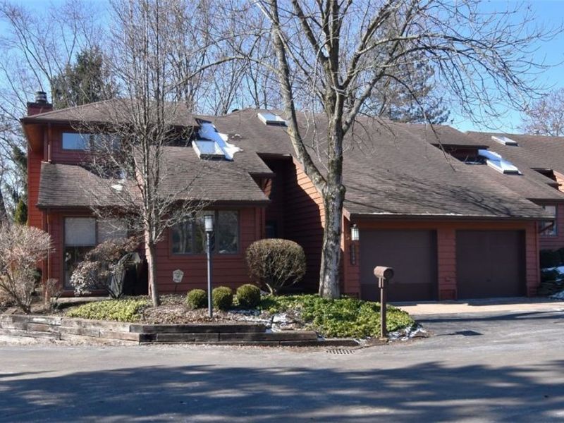 25844 Fairmount Boulevard , Beachwood, OH 44122 Photo 2