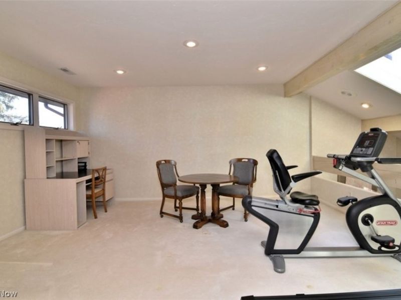 25844 Fairmount Boulevard , Beachwood, OH 44122 Photo 27