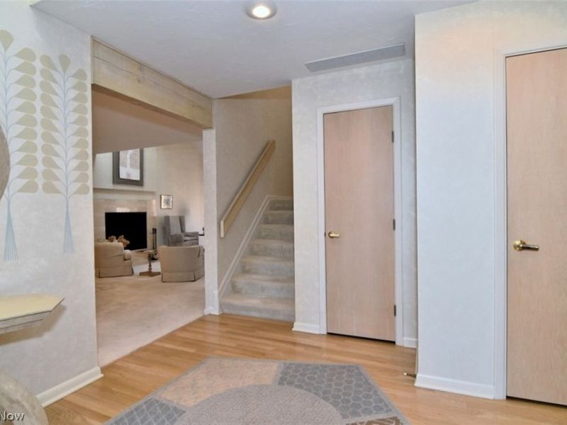 25844 Fairmount Boulevard , Beachwood, OH 44122 Photo 3