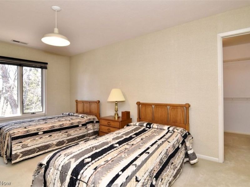 25844 Fairmount Boulevard , Beachwood, OH 44122 Photo 32