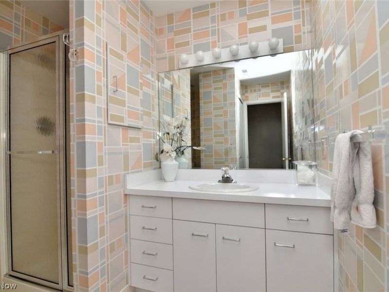 25844 Fairmount Boulevard , Beachwood, OH 44122 Photo 34