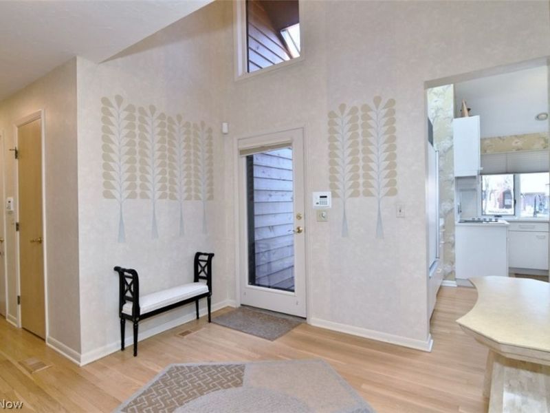 25844 Fairmount Boulevard , Beachwood, OH 44122 Photo 5