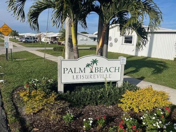 2387 SW 13th Terrace, Boynton Beach, FL 33426